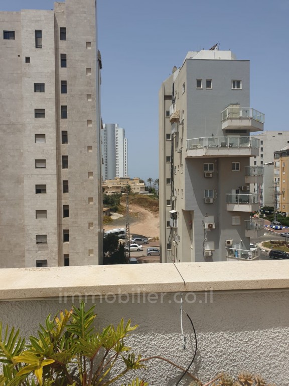 Appartement 5.5 pièces  Netanya Centre Ville 460-IBL-208
